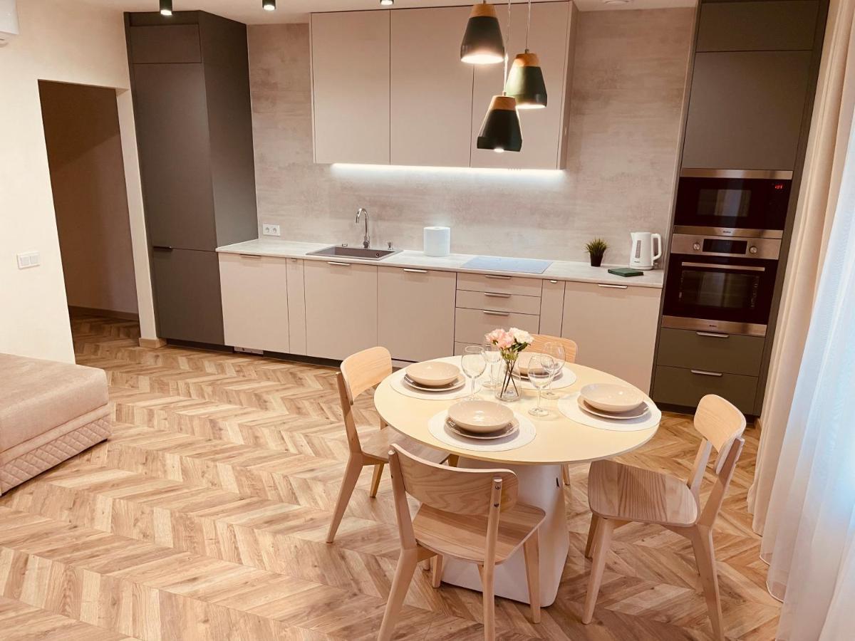 Kobiela Apartments Family Delux Ktw City Center Κατοβίτσε Εξωτερικό φωτογραφία