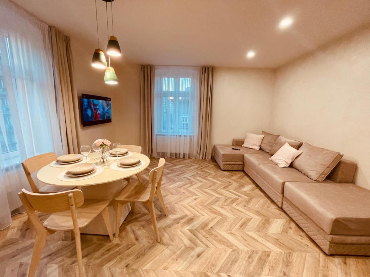 Kobiela Apartments Family Delux Ktw City Center Κατοβίτσε Εξωτερικό φωτογραφία