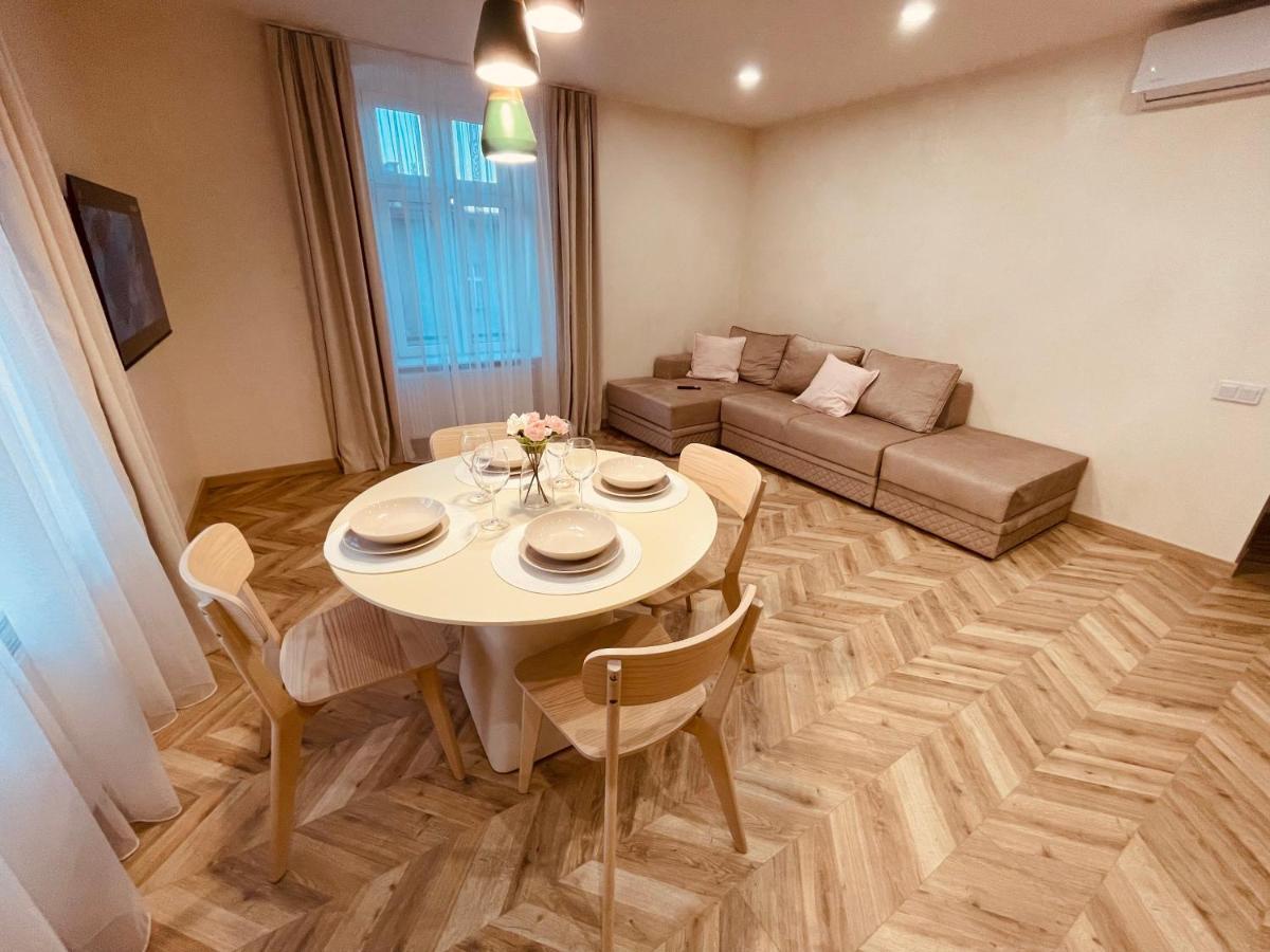 Kobiela Apartments Family Delux Ktw City Center Κατοβίτσε Εξωτερικό φωτογραφία